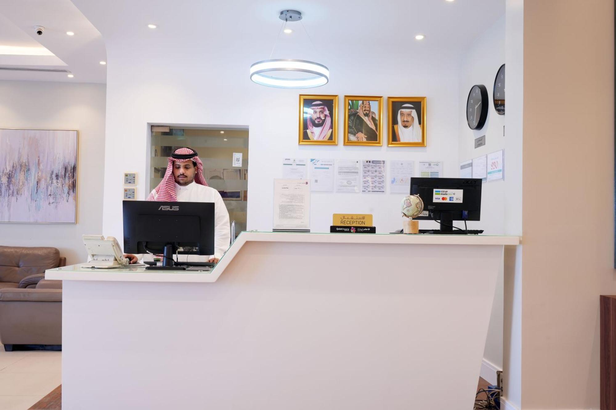 Quiet Dreams - Serviced Apartments Al-Nour Branch Jiddah Esterno foto